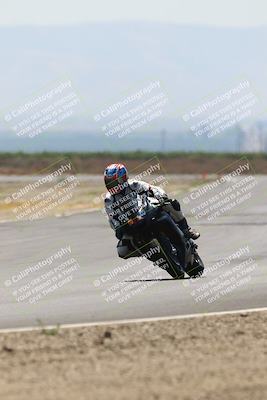 media/Jun-07-2025-TrackDaz (Sat) [[4413525952]]/B Group/220pm (Turn 9)/